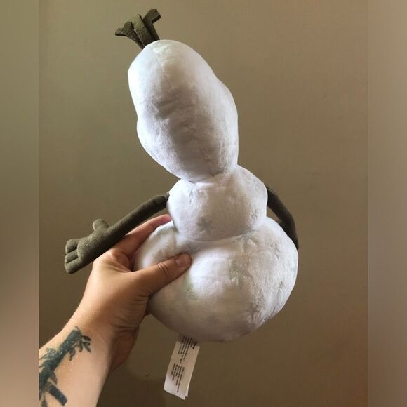 ✨ Frozen’s OLAF Plush - Picture 3 of 3